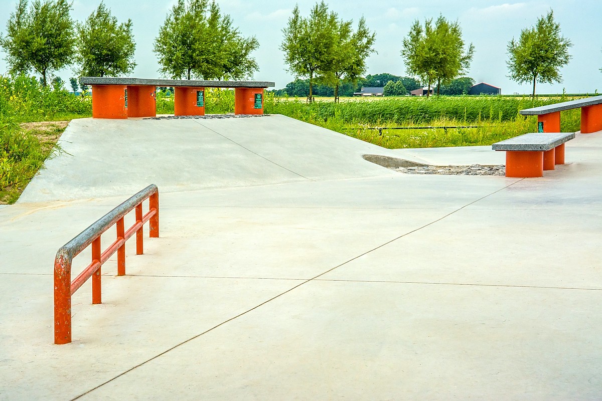 Middelharnis skatepark